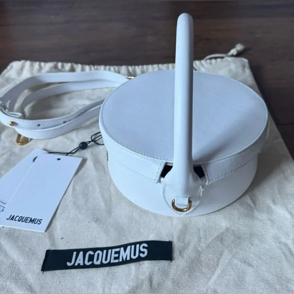 JACQUEMUS-AUTHENTIC Imported (NWT) White Leather La Boîte à Gateaux Hand Bag - Picture 15 of 16